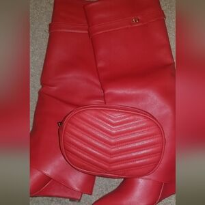 Red Boot + Gifted Waist Bag